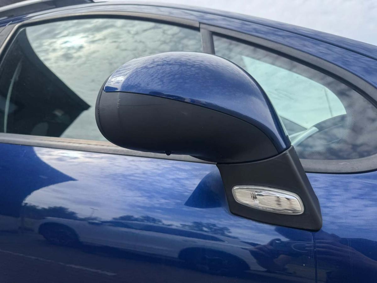 Peugeot 207SW original Au&szlig;enspiegel rechts elektrisch verstellbar KPL Montebello blau Bj.2009